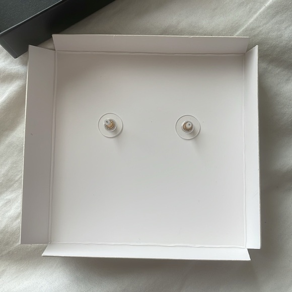 Disney X Baublebar Pumpkin Mickey Mouse Glitter Stud Earrings - Picture 4 of 5